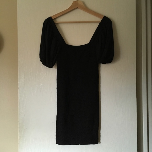 Urban Outfitters Carnation Smocked Puff Sleeve, XS - Picture 6 of 6